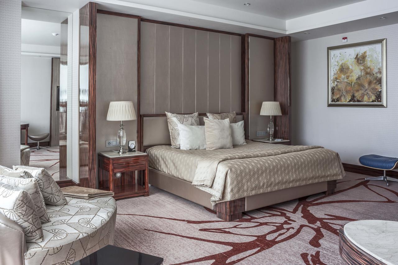 Boutique Hotel Health Club&Spa Grand Prix Astana Bagian luar foto